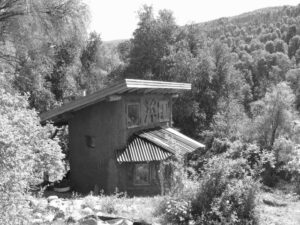 alex house side view